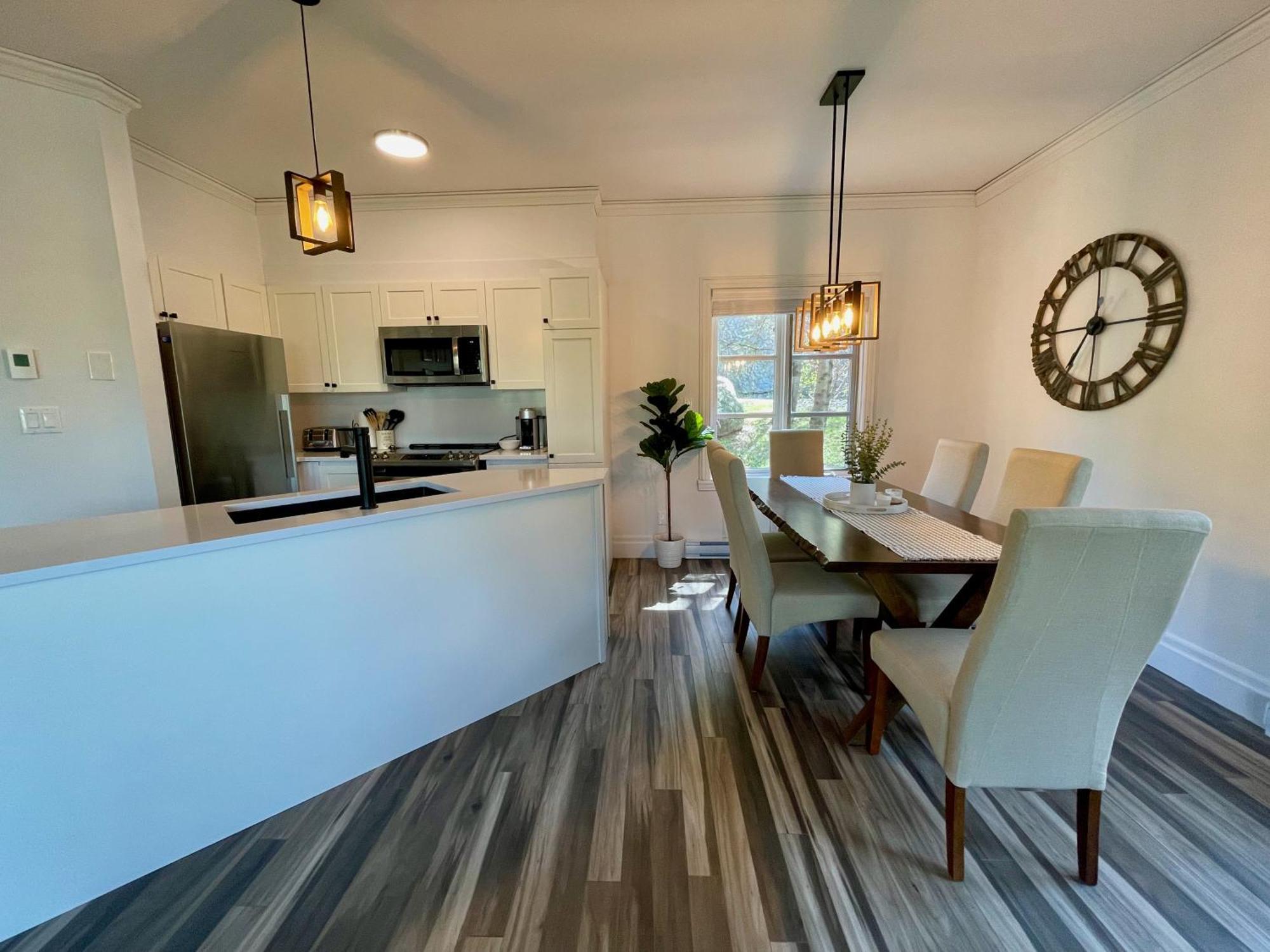 Le Plateau East By Tremblant Vacations Lejlighed Mont-Tremblant Eksteriør billede